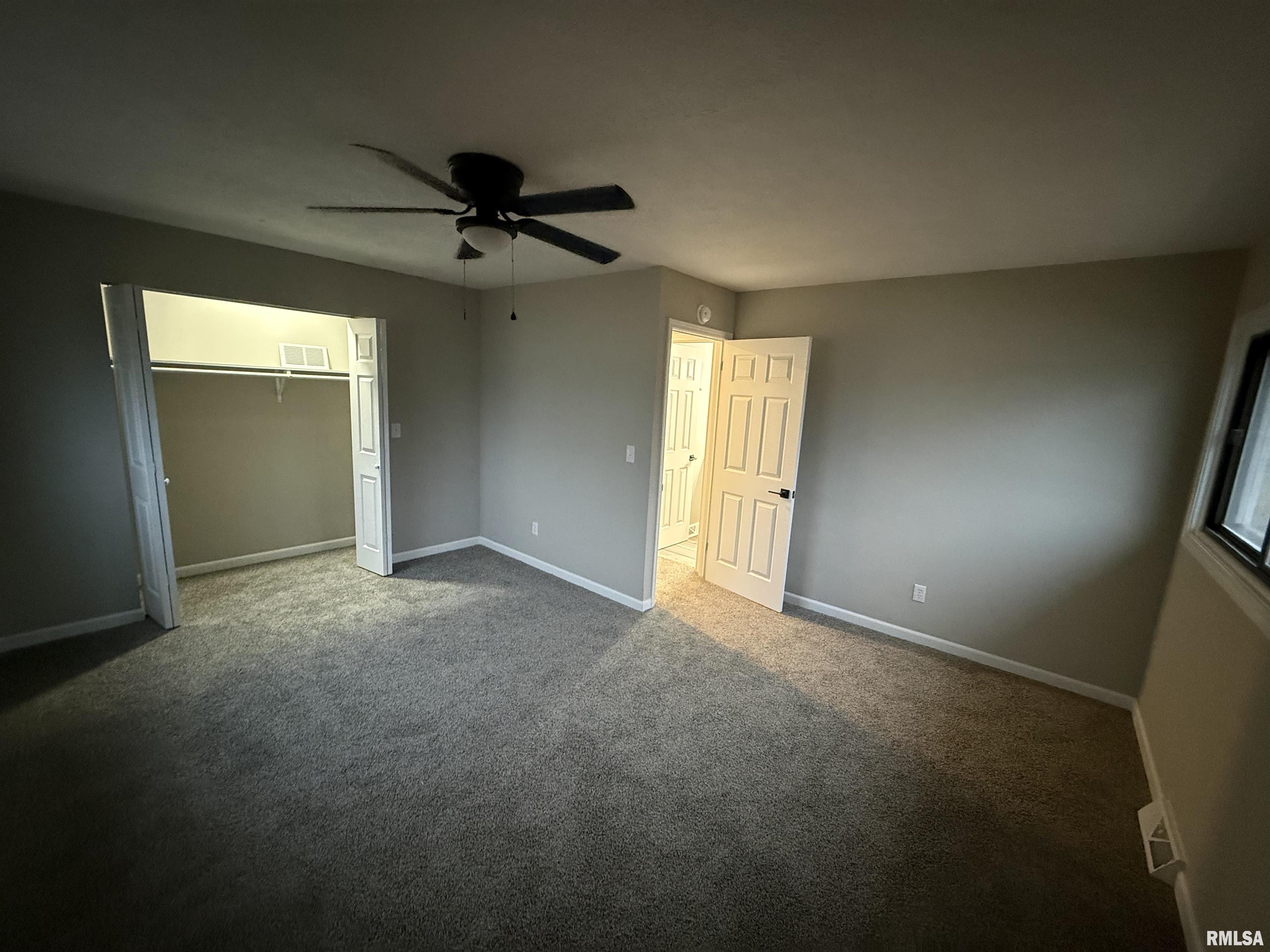 2901 Lyn Street Springfield, IL 62702 - Photo 11 of 24