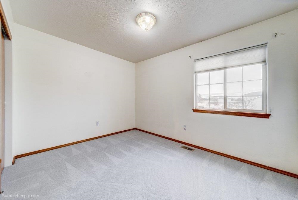 7305 North Perry Street Spokane, WA 99217 - Photo 12 of 26