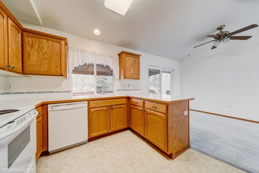 7305 North Perry Street Spokane, WA 99217 - Photo 8 of 26