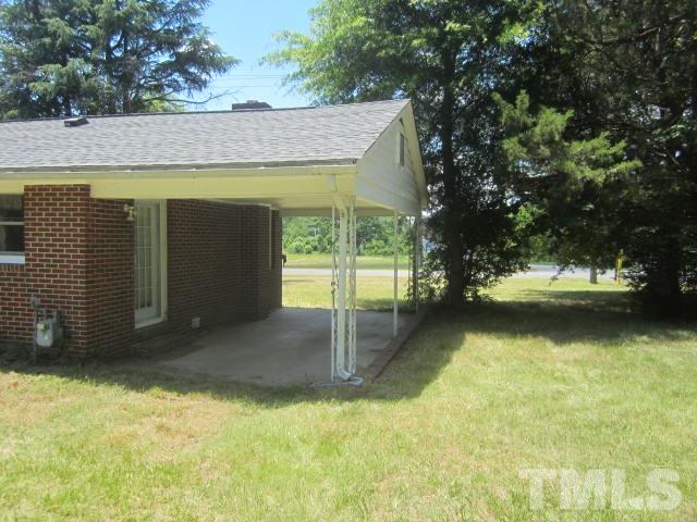 1867 Old Durham Road Roxboro, NC 27573 - Photo 3 of 16
