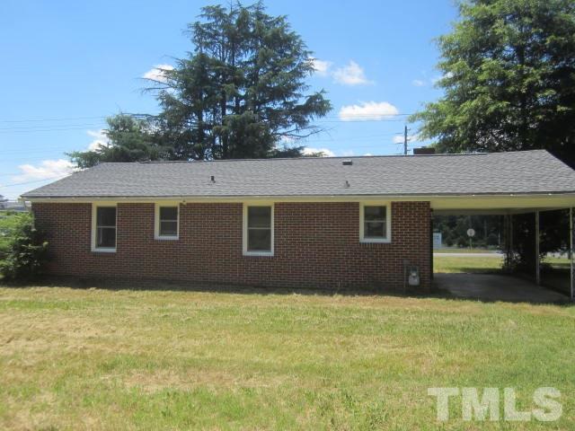 1867 Old Durham Road Roxboro, NC 27573 - Photo 4 of 16