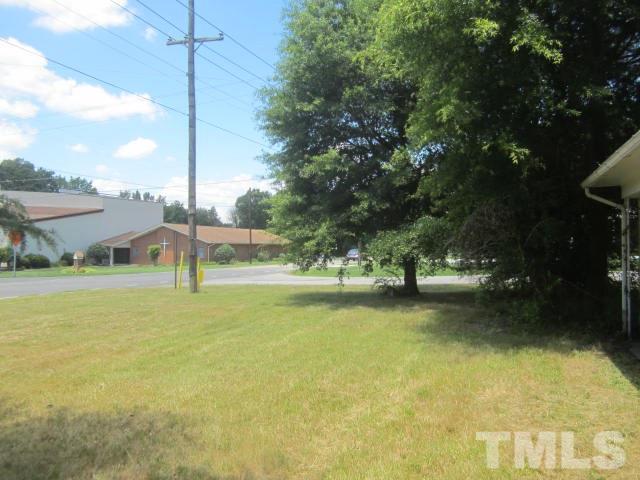 1867 Old Durham Road Roxboro, NC 27573 - Photo 6 of 16