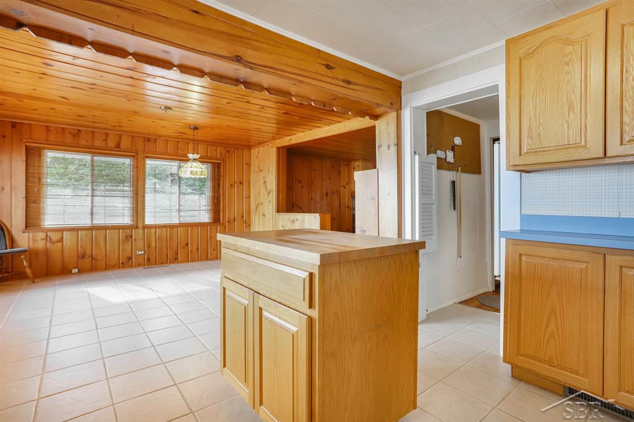 989 South Linwood Beach Road Linwood, MI 48634 - Photo 15 of 46 50026655-14.JPG