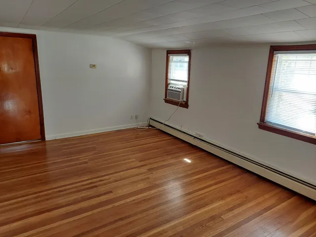 $1,600 | 48 West 32nd Street, Bayonne, NJ 07002