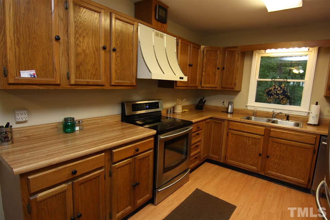 1052 Ridge Drive Clayton, NC 27520 - Photo 14 of 21 Gallery Image 14