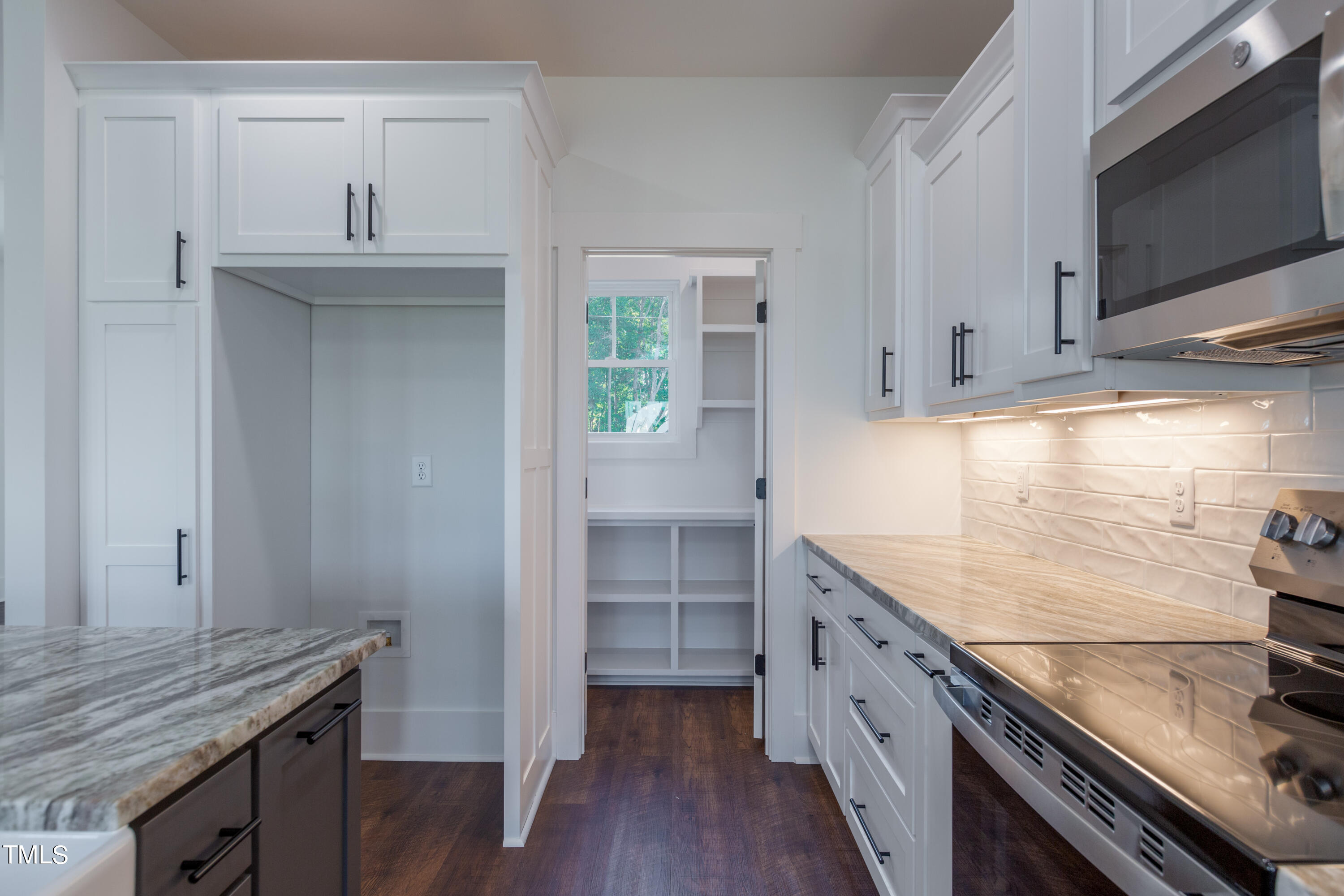 180 Banner Elk Road Benson, NC 27504 - Photo 12 of 48 Kitchen