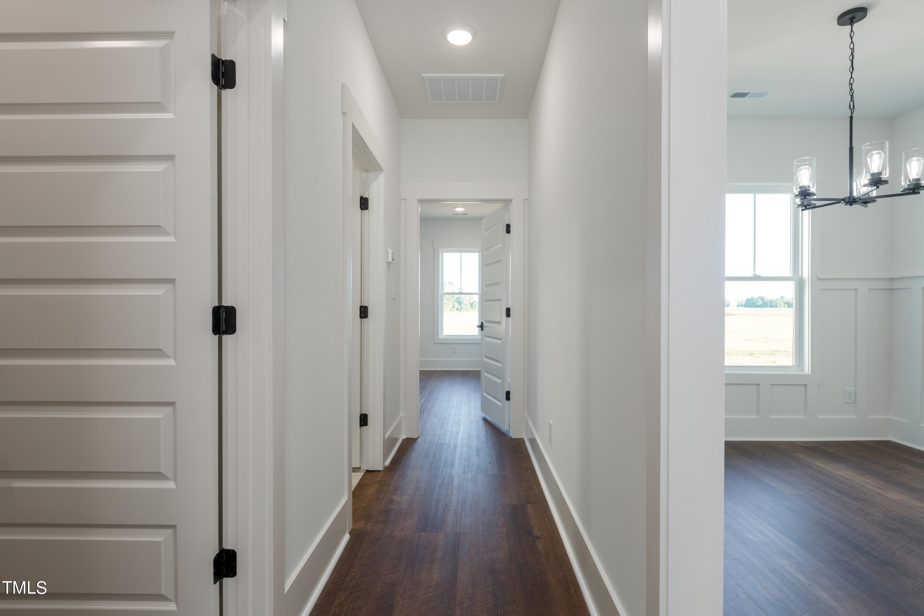 180 Banner Elk Road Benson, NC 27504 - Photo 20 of 48 Breakfast Nook/Hall