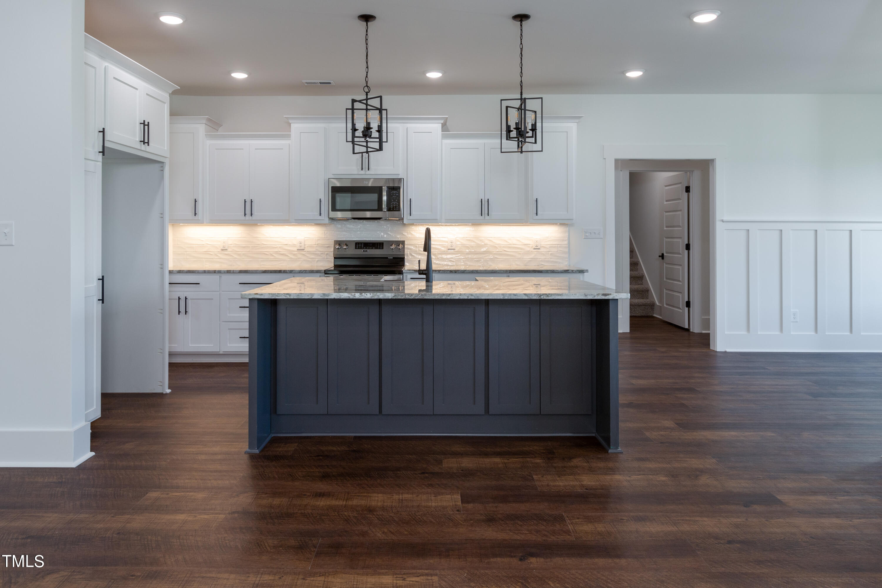 180 Banner Elk Road Benson, NC 27504 - Photo 9 of 48 Kitchen