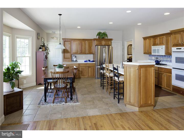 934 Spring Hill Road Riegelsville, PA 18077 - Photo 3 of 9