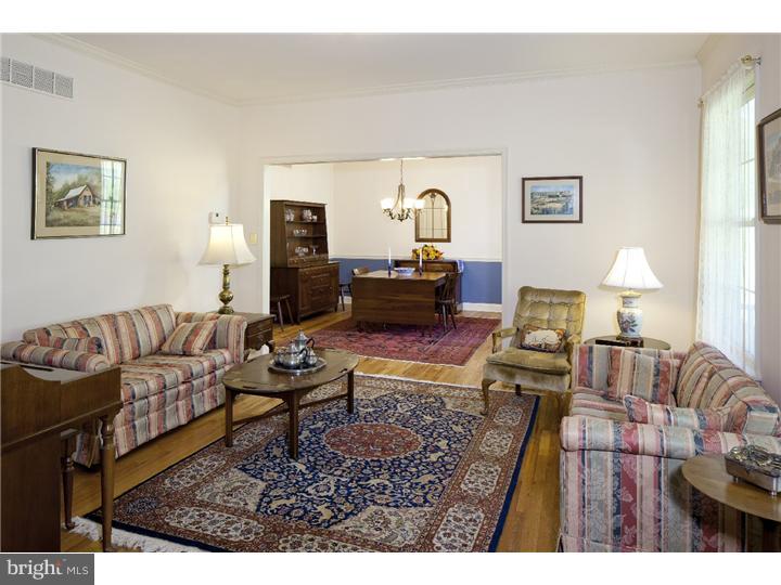 934 Spring Hill Road Riegelsville, PA 18077 - Photo 4 of 9