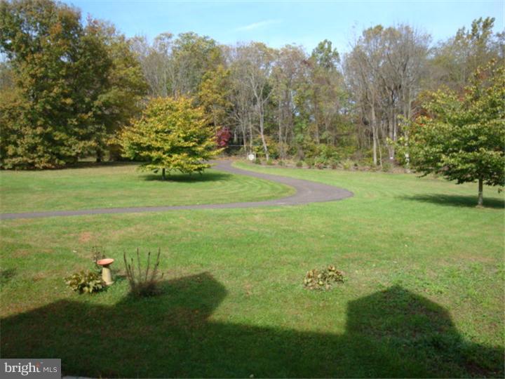 934 Spring Hill Road Riegelsville, PA 18077 - Photo 9 of 9