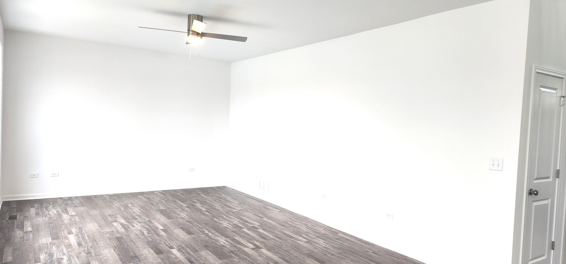 25624 Fieldstone Court Channahon, IL 60410 - Photo 8 of 15 a view of a room with wooden floor