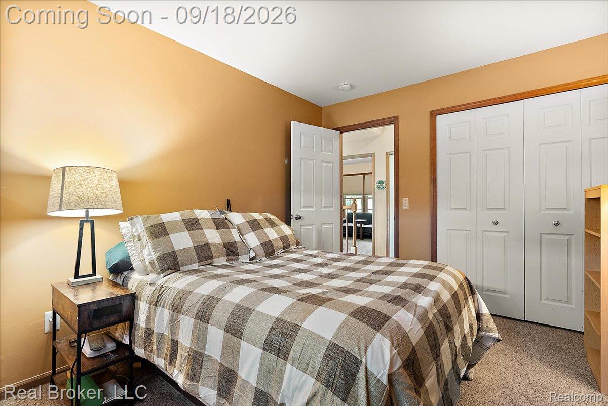 44744 Danbury Road Canton, MI 48188 - Photo 32 of 62 48-44744 Danbury-48.jpg