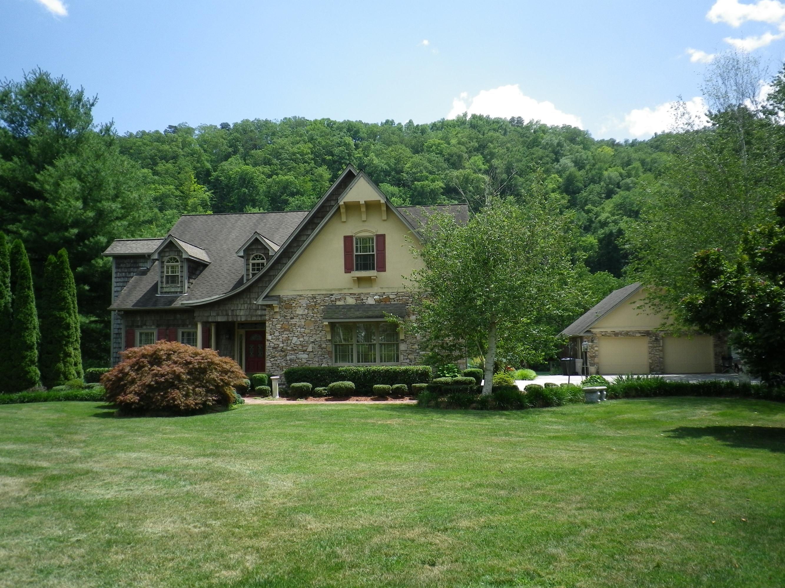 630 Riverbend Road Clinton, TN 37716 - Photo 1 of 37 IMGP4060