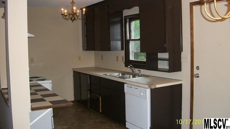 5283 Springs Road Conover, NC 28613 - Photo 10 of 17 Gallery Image 10