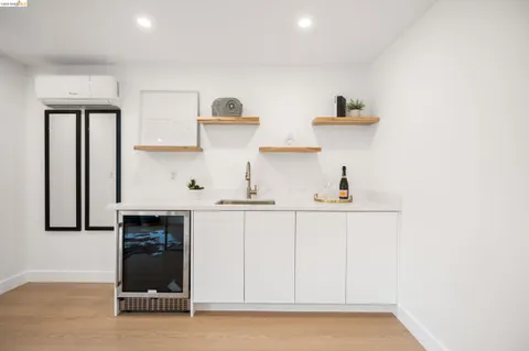 $1,998,000 | 2516 Calhoun Street, Alameda, CA 94501