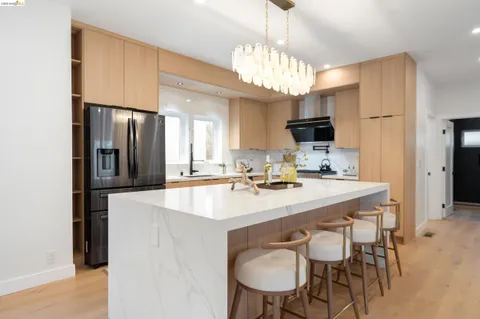 $1,998,000 | 2516 Calhoun Street, Alameda, CA 94501