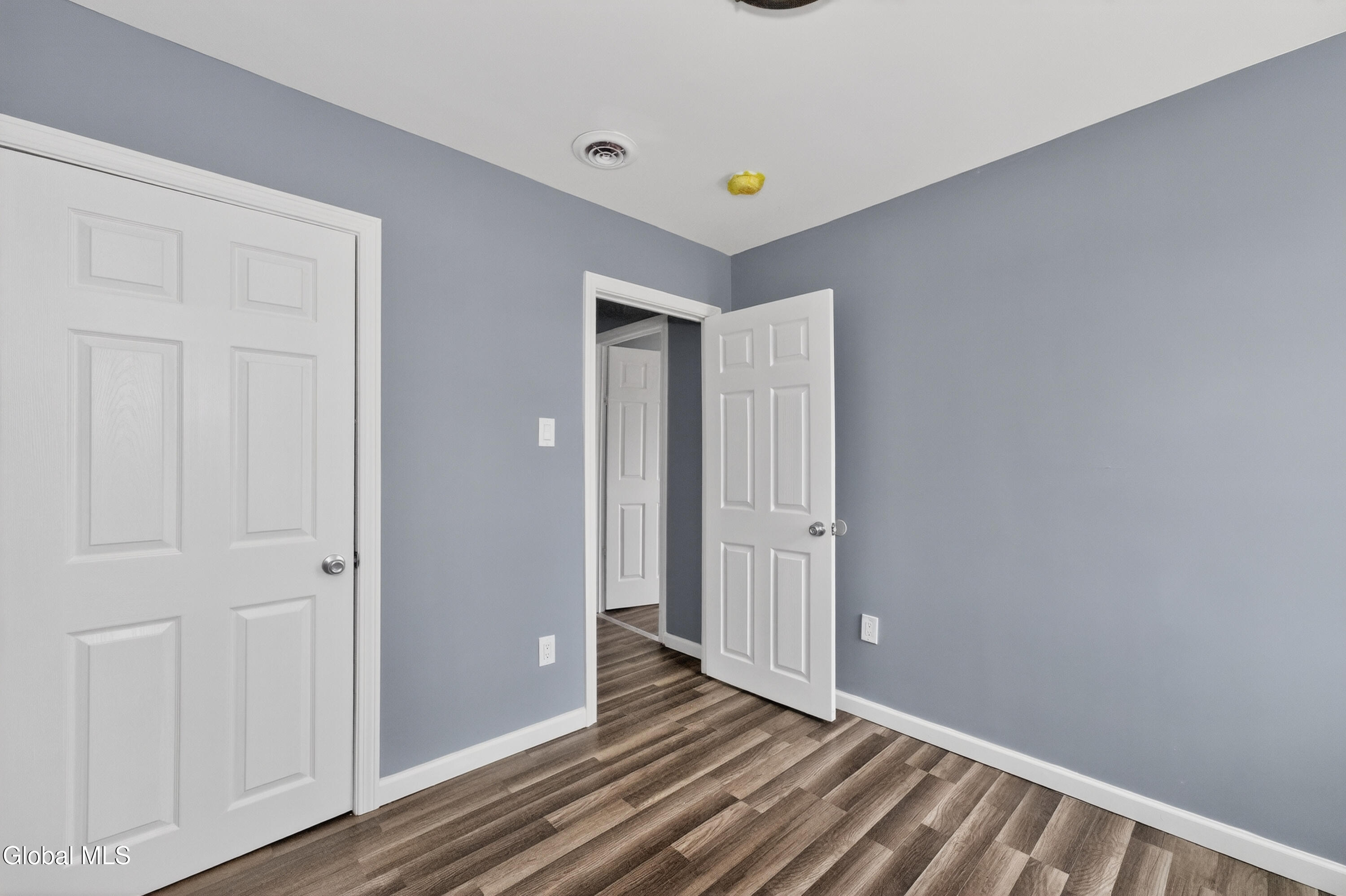 397 10th Street Troy, NY 12180 - Photo 27 of 36 2 Apt 2 11