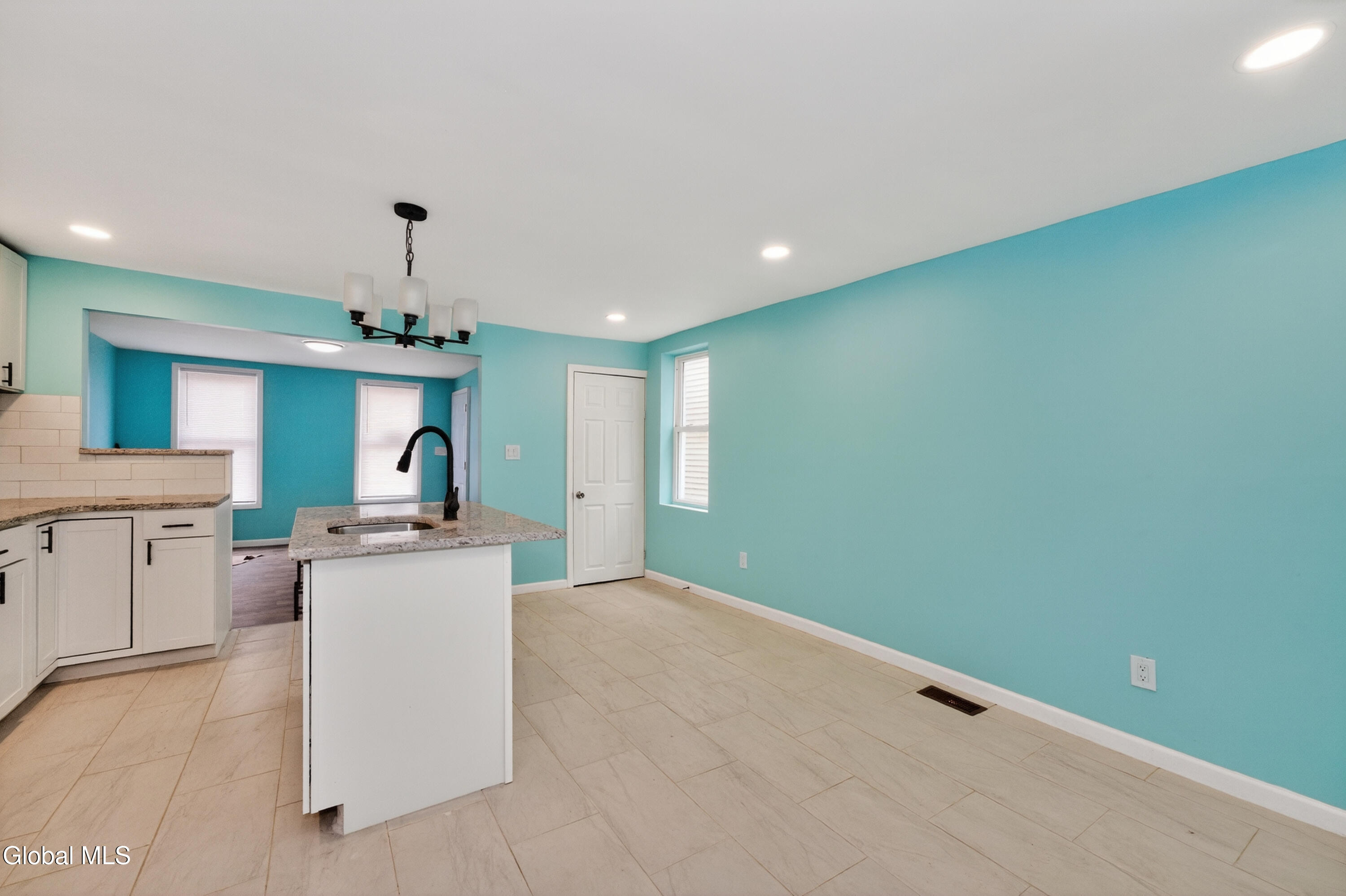 397 10th Street Troy, NY 12180 - Photo 4 of 36 1 Apt 1 5