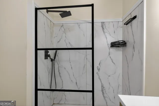 a view of walk in closet