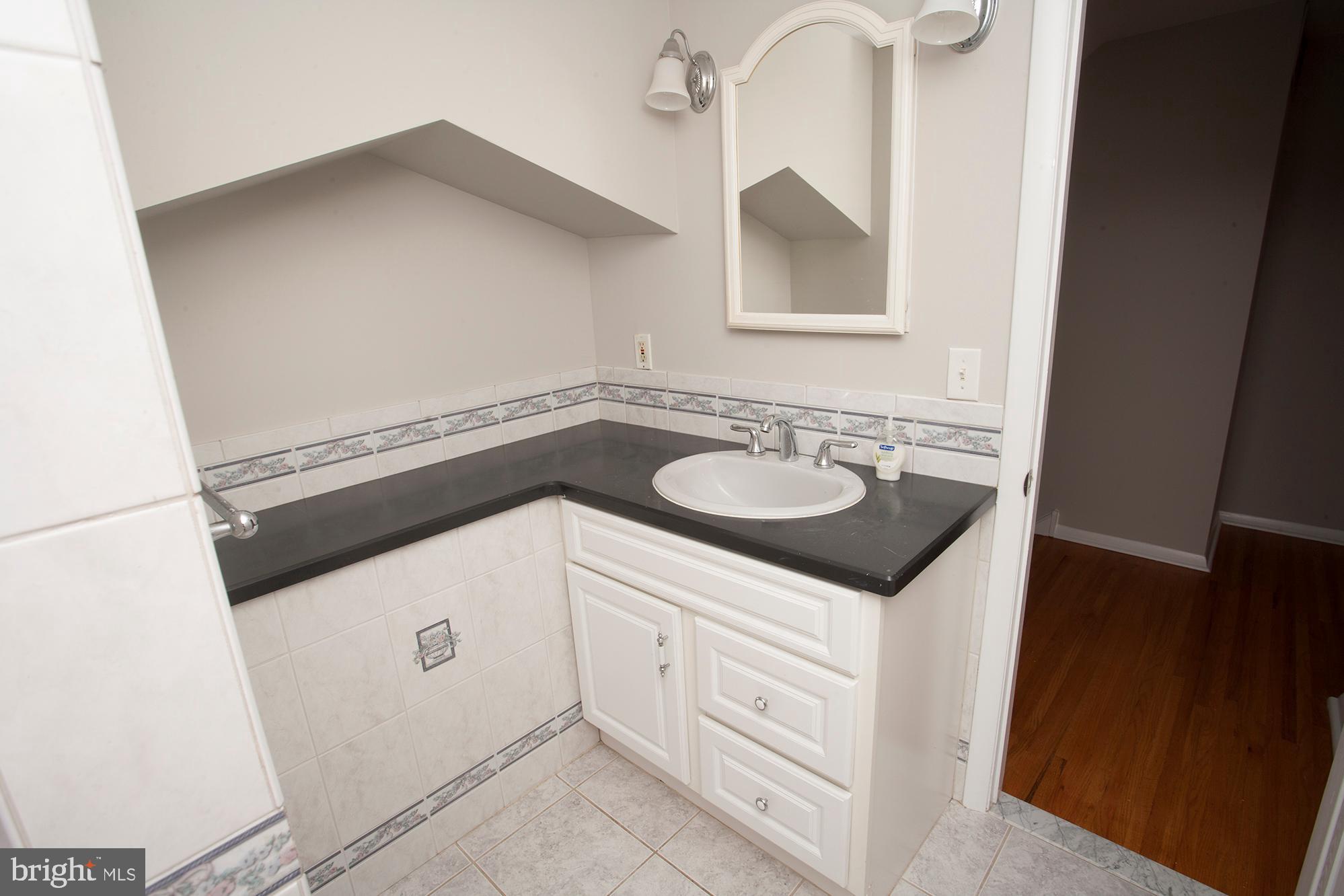19 Rutgers Drive Delran, NJ 08075 - Photo 14 of 23 Gallery Image 14