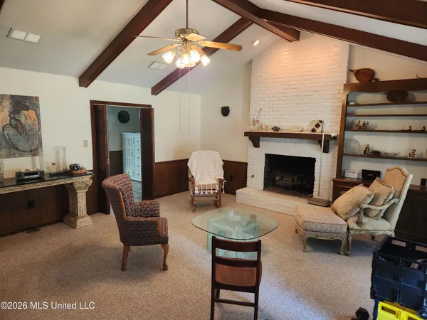 $325,000 | 307 Lakeside Drive, Brandon, MS 39047