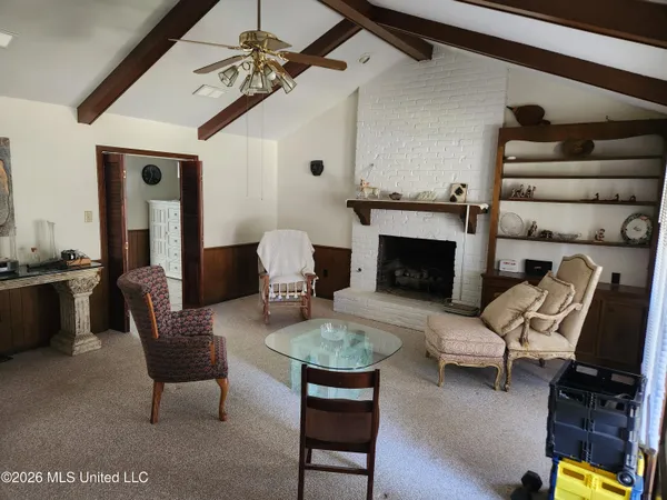 $325,000 | 307 Lakeside Drive, Brandon, MS 39047