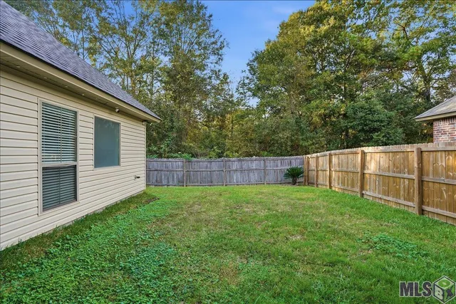 $227,000 | 38209 Shelby Drive, Denham Springs, LA 70706