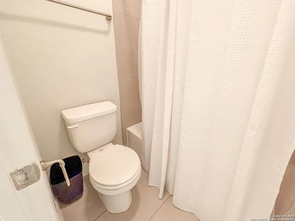 $7,000 | 17814 Hillsedge, San Antonio, TX 78257