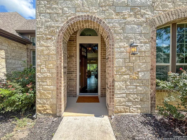 $7,000 | 17814 Hillsedge, San Antonio, TX 78257