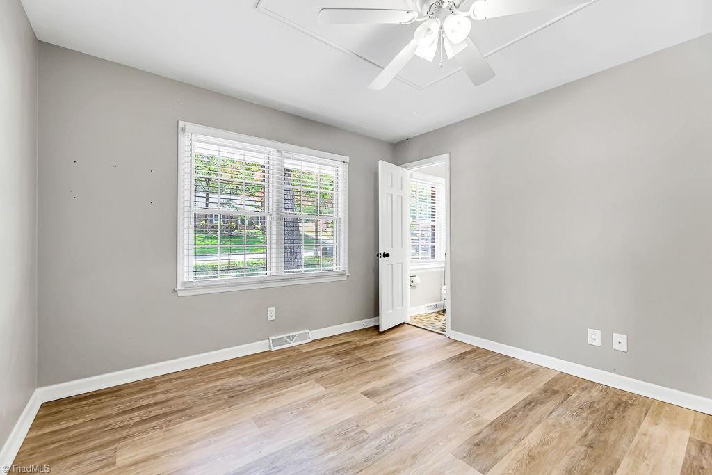 3514 Charing Cross Road Greensboro, NC 27455 - Photo 15 of 47 Gallery Image 15