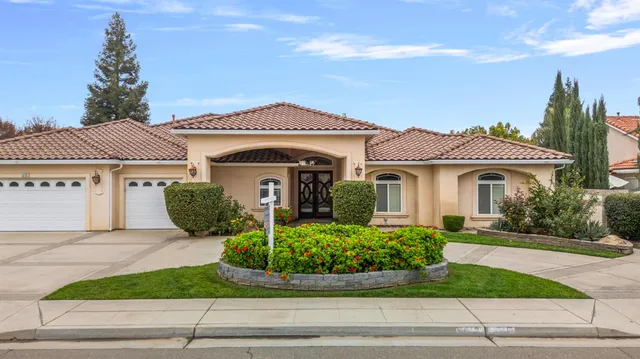 $740,000 | 3255 Hollow Avenue, Madera, CA 93637