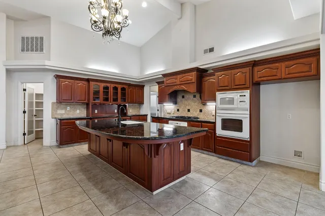 $740,000 | 3255 Hollow Avenue, Madera, CA 93637