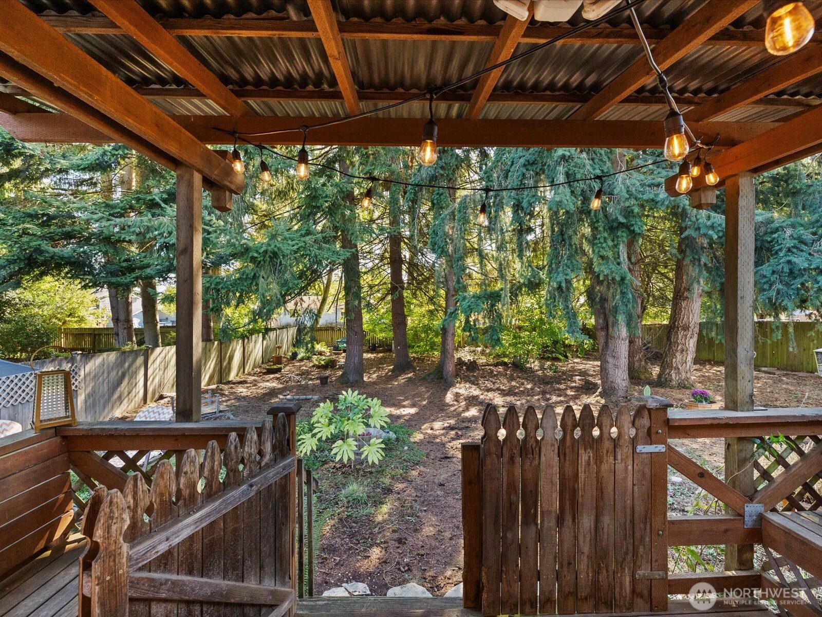 900 116th Street Southwest Everett, WA 98204 - Photo 29 of 40 a view of outdoor space with seating
