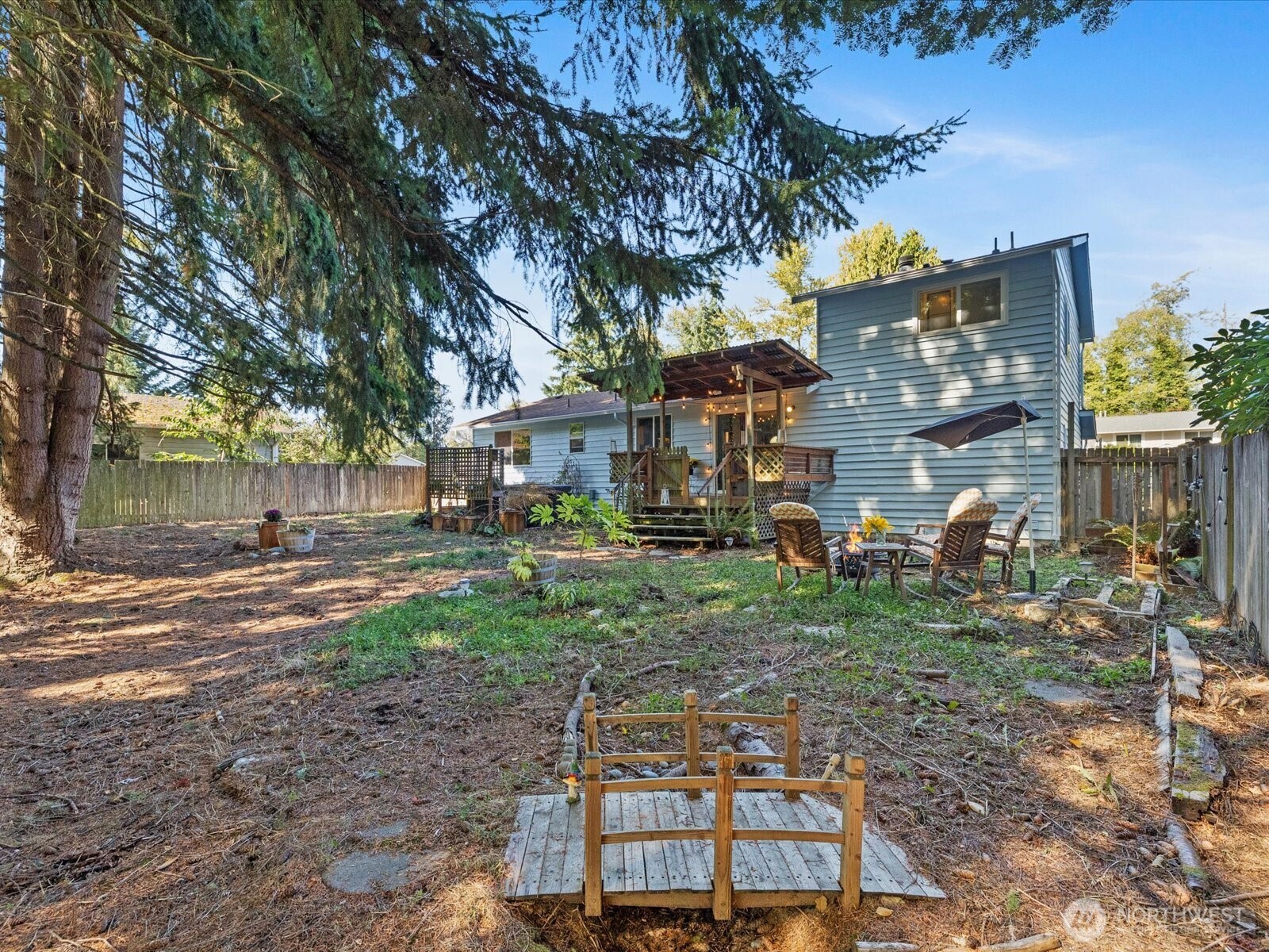 900 116th Street Southwest Everett, WA 98204 - Photo 32 of 40 a view of a back yard