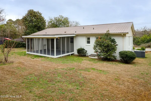 $259,500 | 252 South Stephens Street, Southern Pines, NC 28387