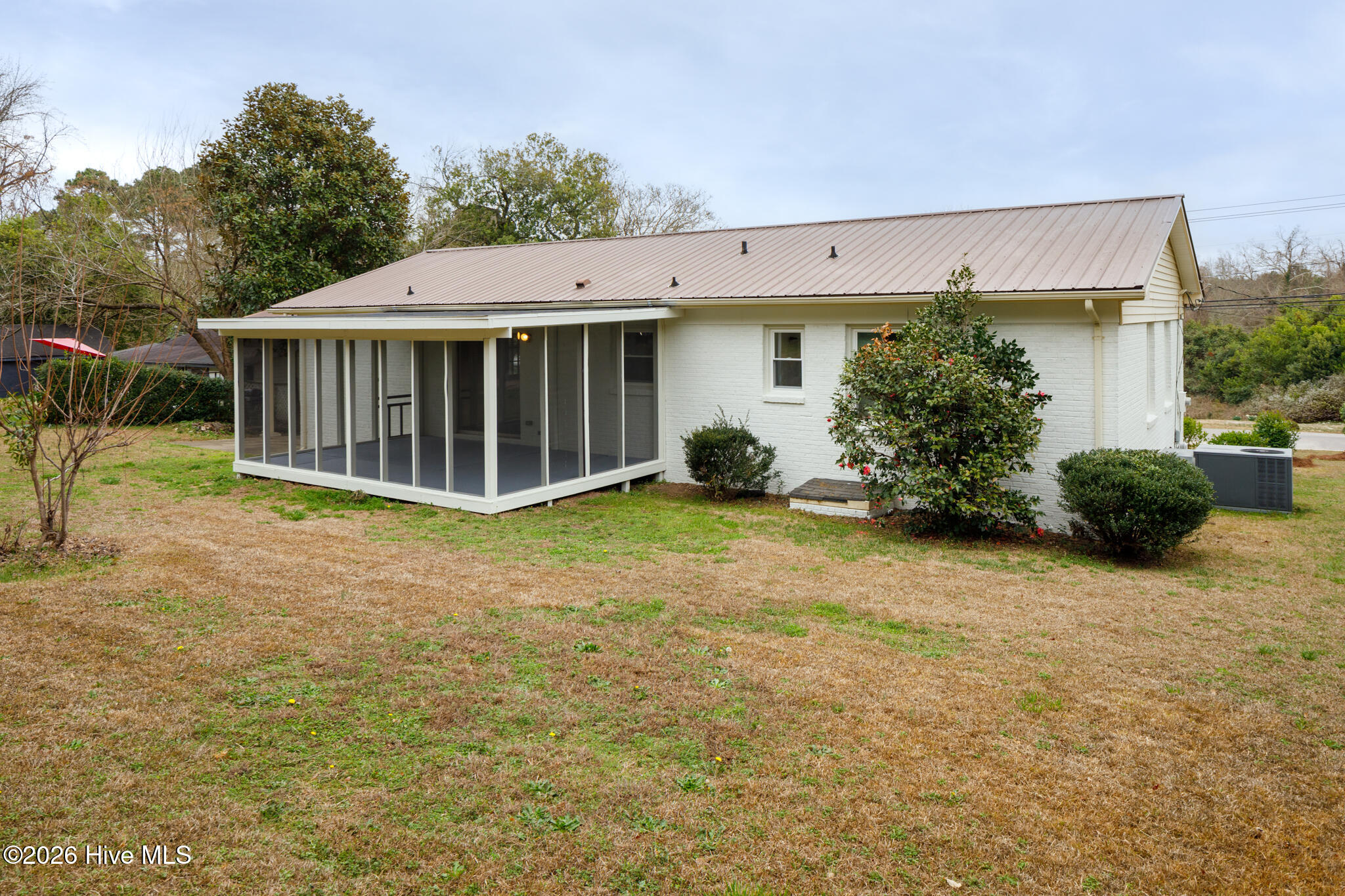 252 South Stephens Street Southern Pines, NC 28387 - Photo 28 of 28 Post 20260307 252 S Stephens St 028