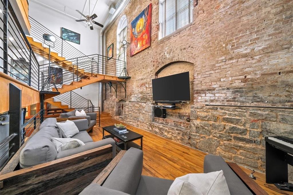 330 Peters Street Southwest, Unit 105 Atlanta, GA 30313 - Photo 12 of 27 a view of a terrace with seating area