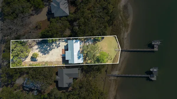 $1,200,000 | 680 Alligator Drive, Alligator Point, FL 32346