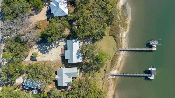 $1,200,000 | 680 Alligator Drive, Alligator Point, FL 32346