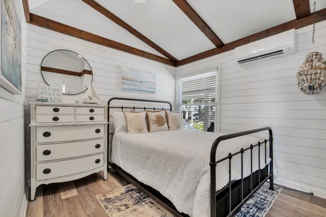 $1,200,000 | 680 Alligator Drive, Alligator Point, FL 32346