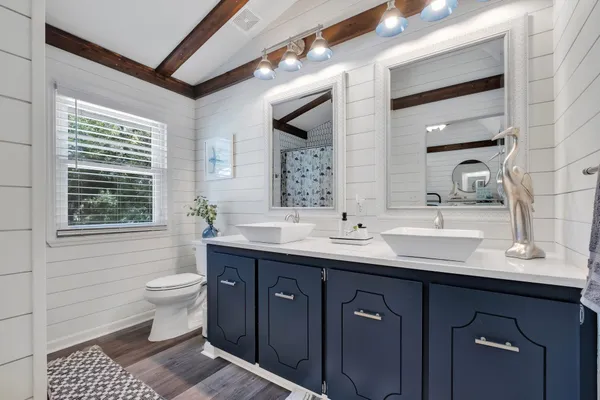 $1,200,000 | 680 Alligator Drive, Alligator Point, FL 32346