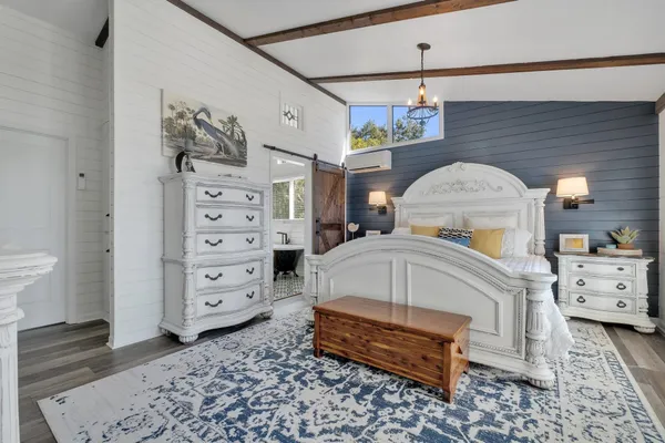 $1,200,000 | 680 Alligator Drive, Alligator Point, FL 32346