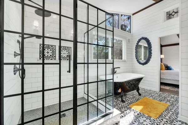 $1,200,000 | 680 Alligator Drive, Alligator Point, FL 32346