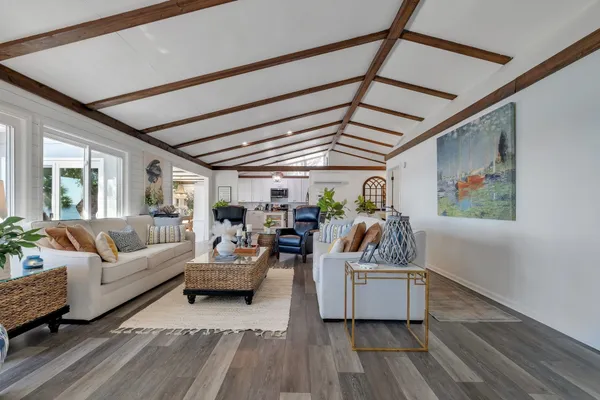 $1,200,000 | 680 Alligator Drive, Alligator Point, FL 32346