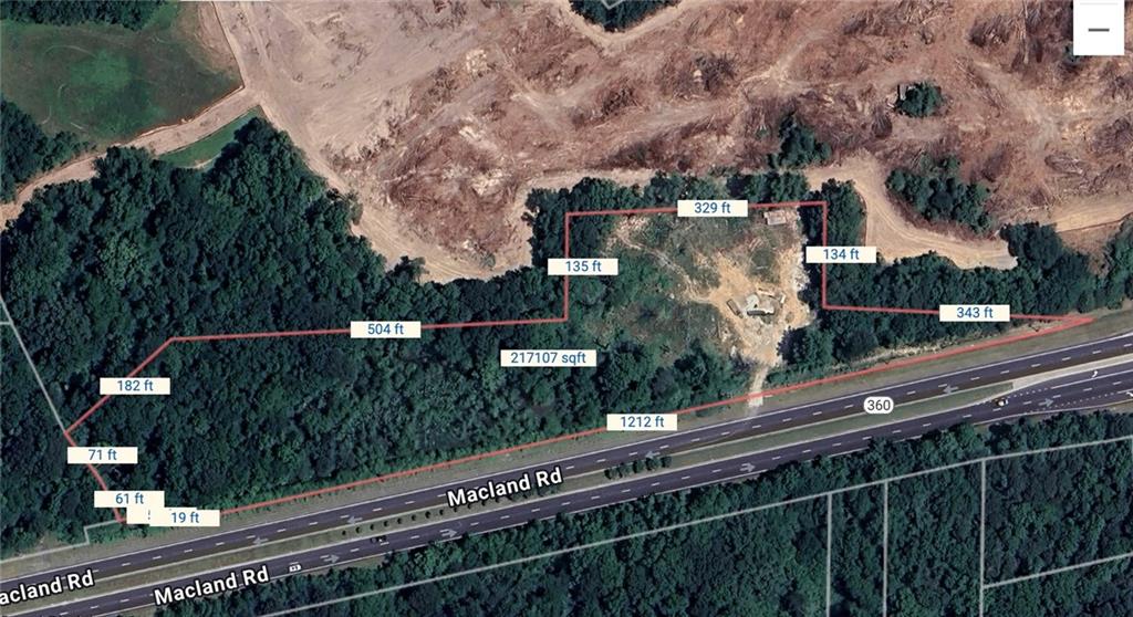 2960 Macland Road Marietta, GA 30064 - Photo 11 of 14 a balcony with street view