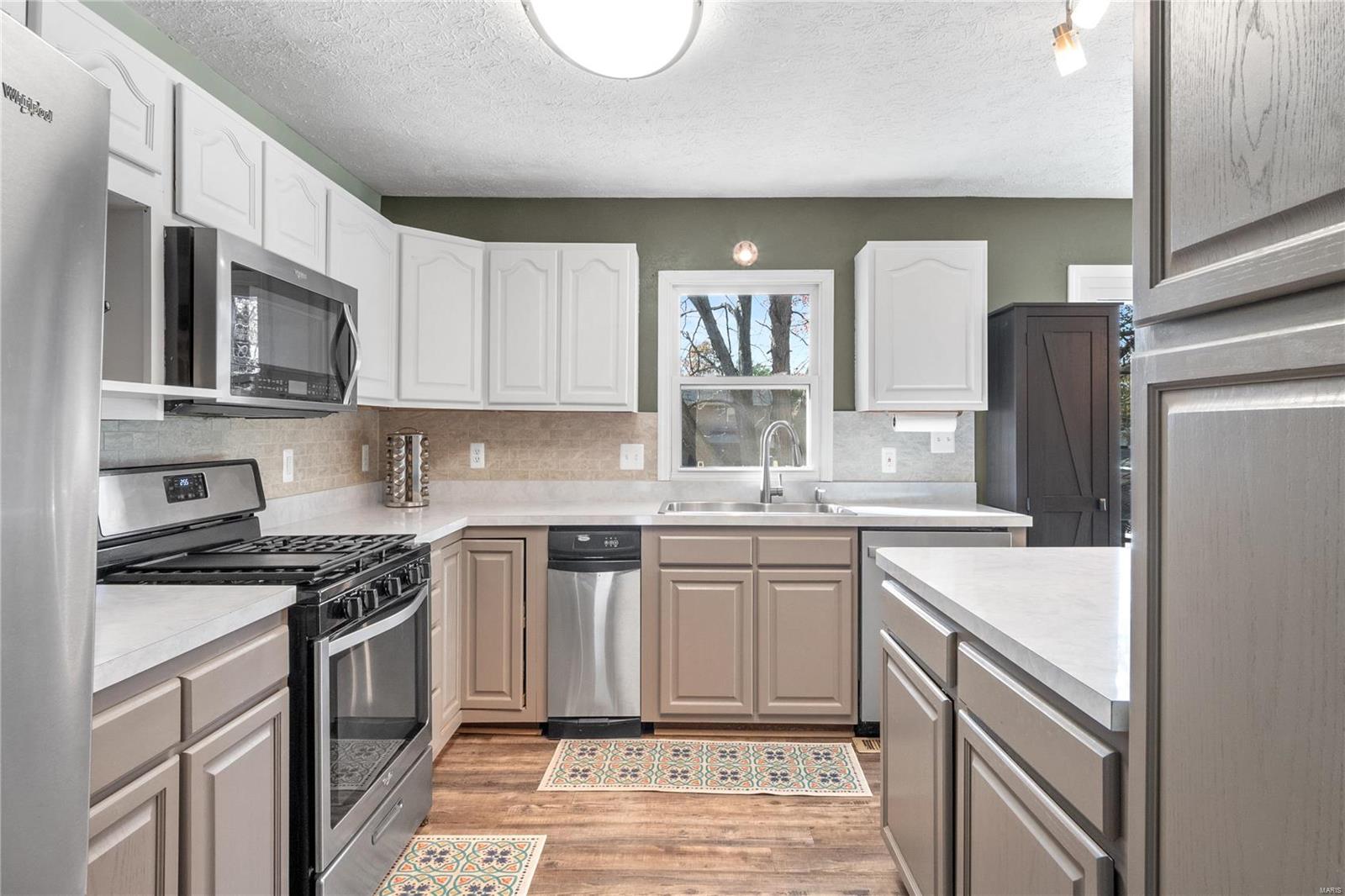 406 Riggin Road Troy, IL 62294 - Photo 8 of 30