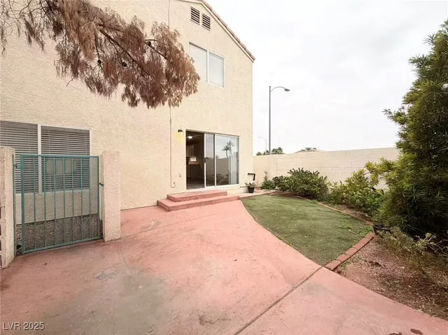$1,850 | 3476 Wordsworth Street, Las Vegas, NV 89129
