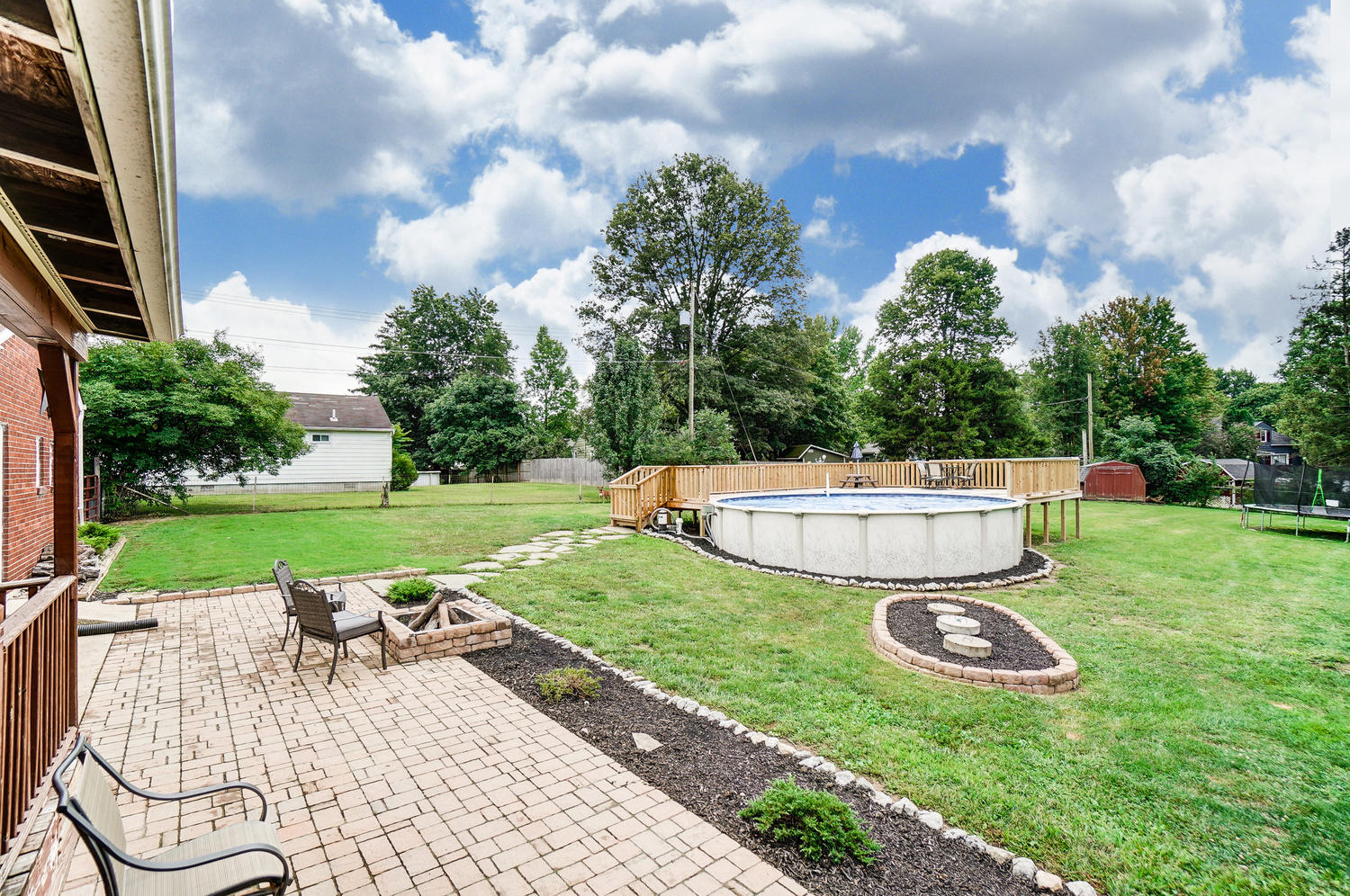 3965 New Carlisle Springfield, OH 45504 - Photo 34 of 40