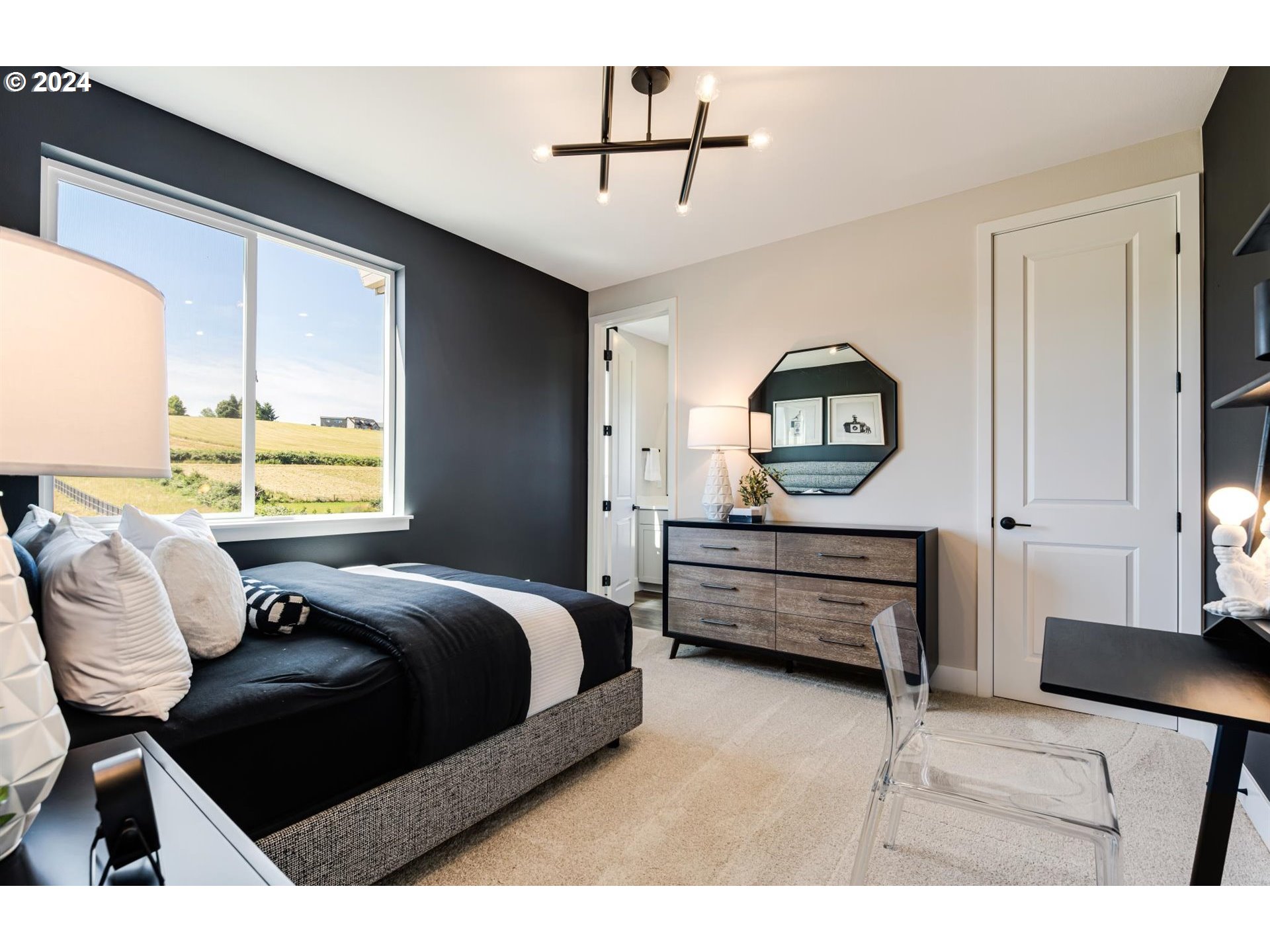 3565 West 4th Street Washougal, WA 98671 - Photo 22 of 26 Bedroom